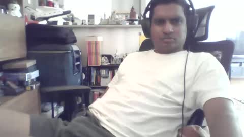 Visionzzzz online show from May 11, 4:25 am