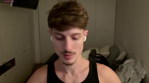 vitoraugustoxxx online show from July 3, 7:29 pm