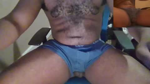 youngbbc538 online show from February 6, 11:48 pm