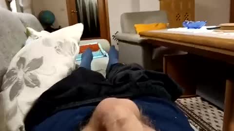 Snapshot of voeckler2 chatting on January 3, 2:43 am voeckler2 online show from January 3, 2:43 am