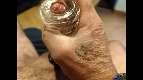 voyeur1391365 online show from November 10, 9:53 pm