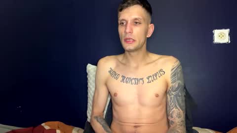 wajlyhaze2 online show from February 28, 1:15 am