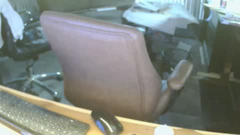 inittogetitin online show from November 11, 3:28 pm