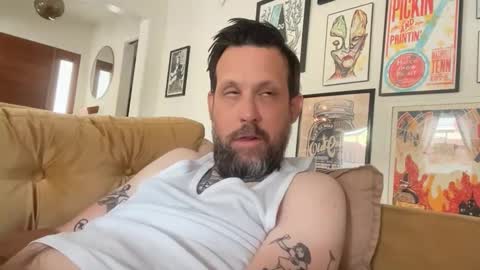 warispeace666 online show from April 5, 11:01 pm