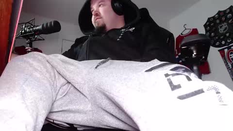 Snapshot of warno34 chatting on December 23, 3:40 am Warno online show from December 23, 3:40 am