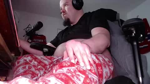 Snapshot of warno34 chatting on February 17, 8:52 am Warno online show from February 17, 8:52 am