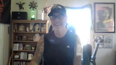 Snapshot of waterfire420 chatting on October 21, 7:28 pm waterfire420 online show from October 21, 7:28 pm