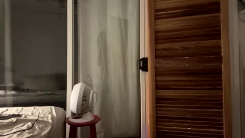 watershed111111 online show from February 18, 7:06 am