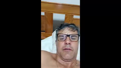 weberreis1980 online show from June 3, 2:57 am
