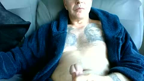 wechatistrokeurub online show from October 16, 8:22 am