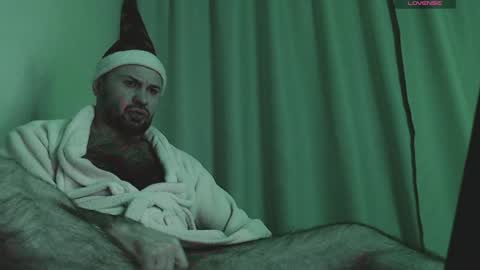 werewolf1988s online show from December 24, 10:39 pm