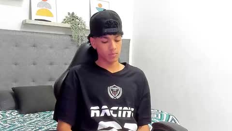 WES online show from January 5, 5:49 pm