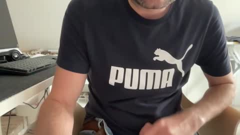 Snapshot of wet_adidasboy chatting on October 3, 9:14 am wet_adidasboy online show from October 3, 9:14 am