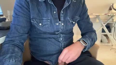 Snapshot of wet_adidasboy chatting on October 20, 7:56 am wet_adidasboy online show from October 20, 7:56 am