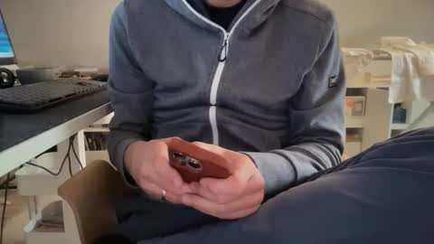 Snapshot of wet_adidasboy chatting on October 9, 8:08 am wet_adidasboy online show from October 9, 8:08 am