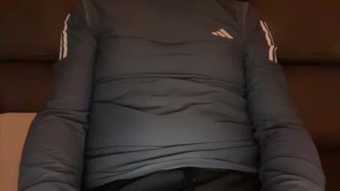 Snapshot of wet_adidasboy chatting on January 3, 9:36 pm wet_adidasboy online show from January 3, 9:36 pm