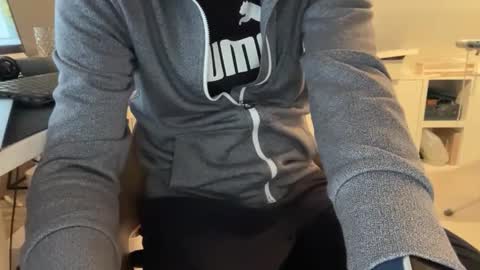 Snapshot of wet_adidasboy chatting on October 7, 5:55 am wet_adidasboy online show from October 7, 5:55 am