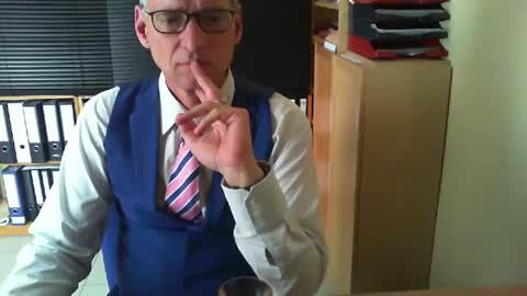 Franz online show from May 31, 4:17 pm