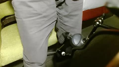 whatashot online show from December 5, 2:51 am