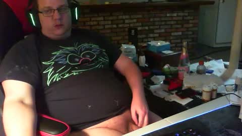 whateverdude555 online show from December 22, 4:31 am