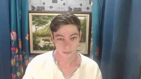 Snapshot of whiteboyinasia chatting on February 4, 3:33 am Christian online show from February 4, 3:33 am