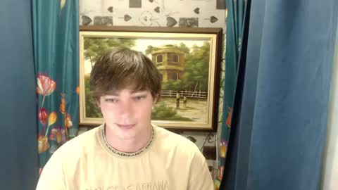 Snapshot of whiteboyinasia chatting on December 8, 3:53 am Christian online show from December 8, 3:53 am