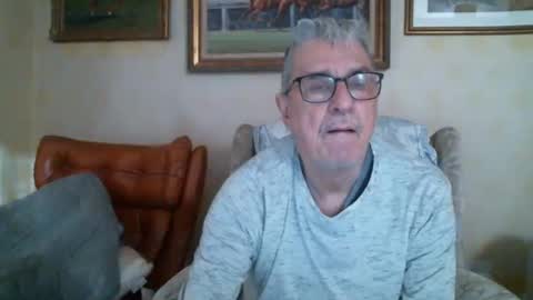 Snapshot of whitebriefs009 chatting on January 13, 10:14 am whitebriefs009 online show from January 13, 10:14 am