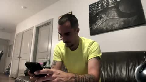 Snapshot of whitechocalate91 chatting on October 28, 12:18 pm just  str8 stud nut  1000 online show from October 28, 12:18 pm