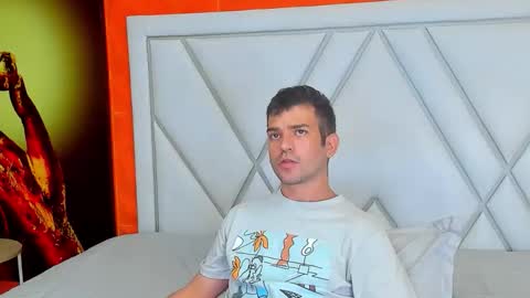 Dylan white online show from September 30, 7:06 pm