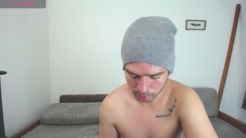 Dylan white online show from January 4, 4:22 pm