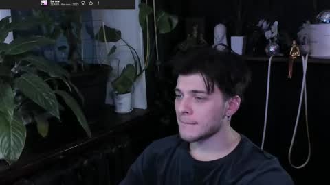 Gus online show from December 20, 12:07 am