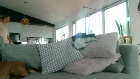 Snapshot of whitepantieman chatting on January 5, 9:25 pm whitepantieman online show from January 5, 9:25 pm