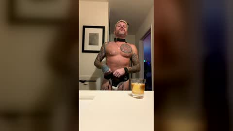 whoawerowhoa online show from December 19, 4:31 am