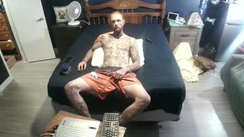 Snapshot of whyteboi8989 chatting on September 22, 7:30 am whyteboi8989 online show from September 22, 7:30 am