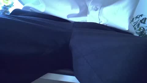 Snapshot of wifewatcher123 chatting on October 8, 7:02 am wifewatcher123 online show from October 8, 7:02 am