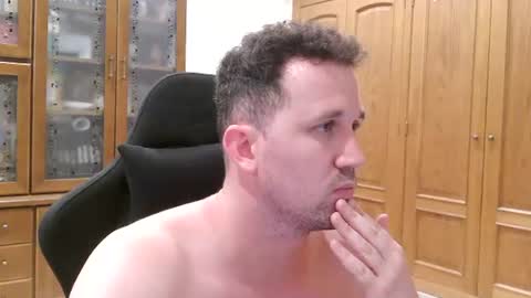 Carlos online show from July 17, 12:18 am