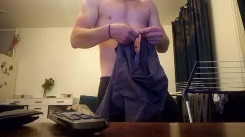 wildmike93 online show from May 12, 8:50 pm