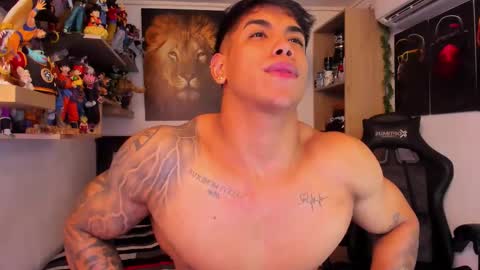 Snapshot of william_dracko9 chatting on October 25, 5:31 am Dracko online show from October 25, 5:31 am