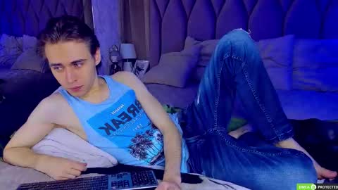 William online show from November 25, 3:08 am