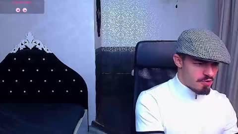 Snapshot of wilsonjules chatting on October 3, 4:50 am WilsonJules online show from October 3, 4:50 am