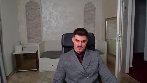 Snapshot of wilsonjules chatting on January 24, 6:35 pm WilsonJules online show from January 24, 6:35 pm