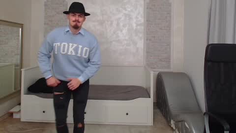 Snapshot of wilsonjules chatting on January 4, 2:04 pm WilsonJules online show from January 4, 2:04 pm