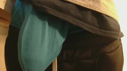 Mater online show from February 22, 10:59 pm