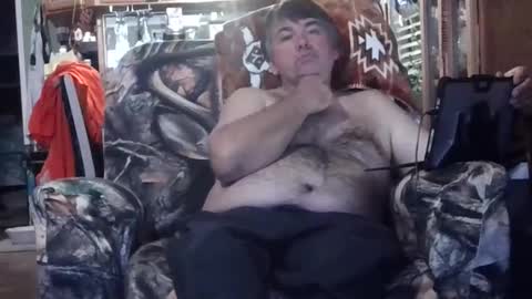 wldlife online show from November 6, 1:52 am