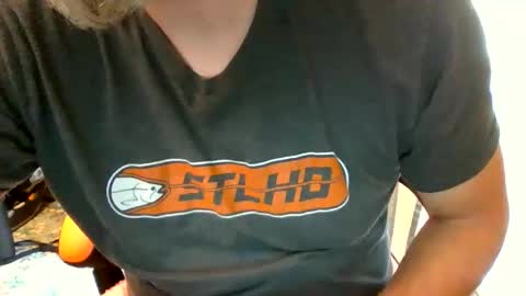 Snapshot of wobblysaussage69 chatting on October 20, 2:32 pm wobblysaussage69 online show from October 20, 2:32 pm