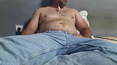 Snapshot of wolfrot chatting on October 7, 3:54 am wolf boy online show from October 7, 3:54 am