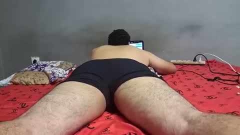 Snapshot of wolfrot chatting on October 29, 2:14 am wolf boy online show from October 29, 2:14 am