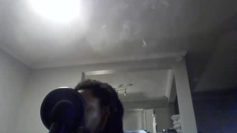 Snapshot of woodpipe69 chatting on January 17, 12:31 am Woodpipe69 online show from January 17, 12:31 am