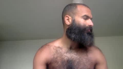 woof_wolf37 online show from June 3, 4:01 pm
