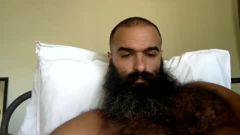 woof_wolf37 online show from October 9, 4:45 pm